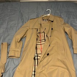 Burberry Kensington coat